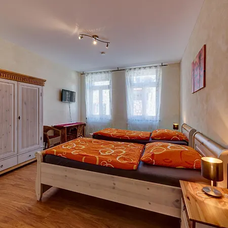 Jakobshof Guest house Freckenfeld